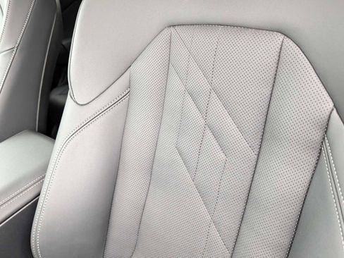 Used 2025 BMW X3 xDrive30i image 21