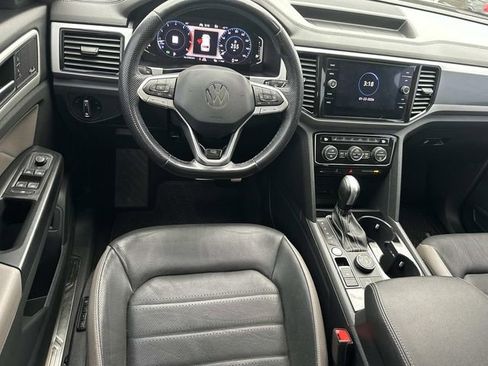 Used 2021 Volkswagen Atlas SEL Premium image 21
