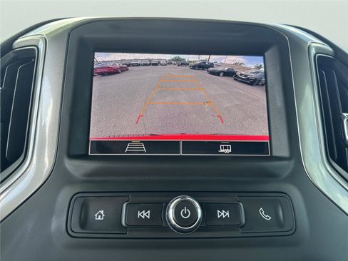 Used 2025 Chevrolet Silverado 1500 Custom image 30