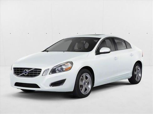 Used 2012 Volvo S60 T6 AWD/4WD image 1