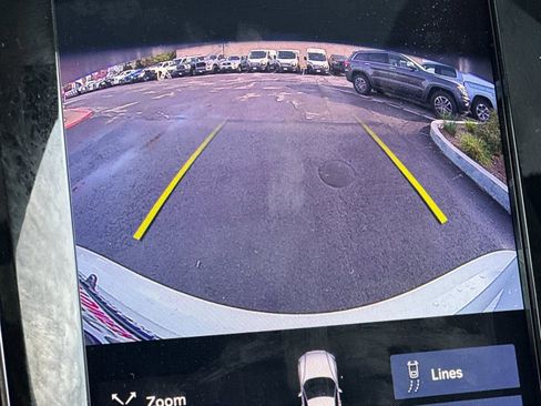 Used 2020 Volvo S60 T5 Momentum w/ Premium Package image 19