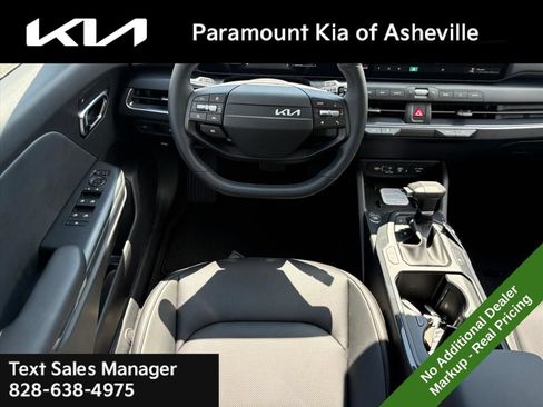 New 2026 Kia K4 EX FWD image 24