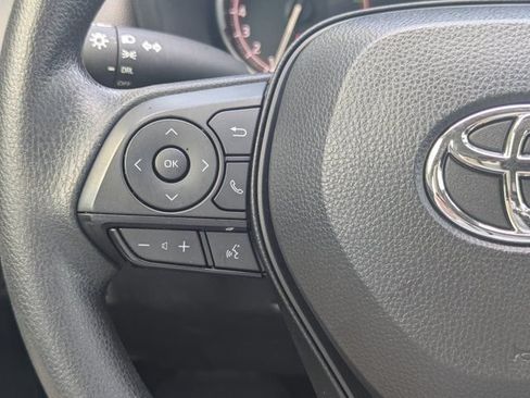 Used 2025 Toyota RAV4 LE FWD image 21