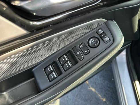 Used 2023 Acura MDX SH-AWD w/ Technology Package image 20