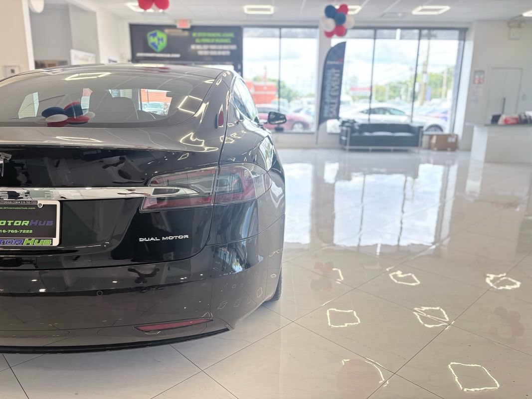 Used 2019 Tesla Model S 100D AWD/4WD image 14