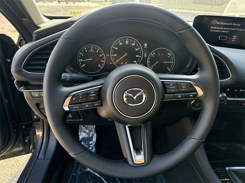New 2026 MAZDA MAZDA3 Hatchback w/Premium Plus Pkg image 14