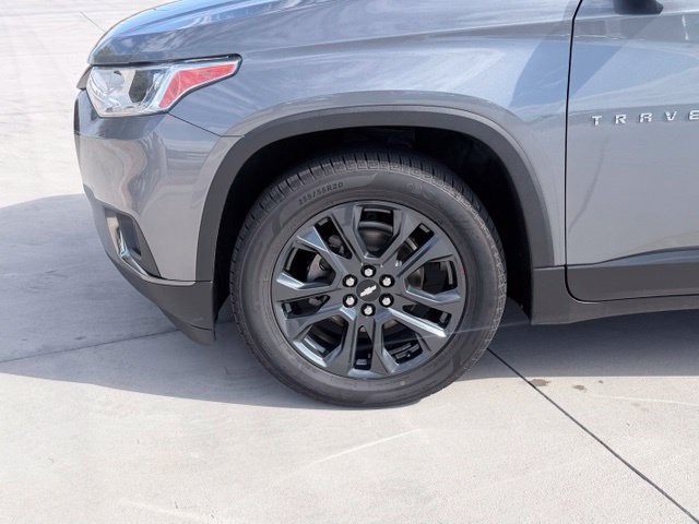 Used 2020 Chevrolet Traverse RS w/ LPO, Cargo Package FWD image 37