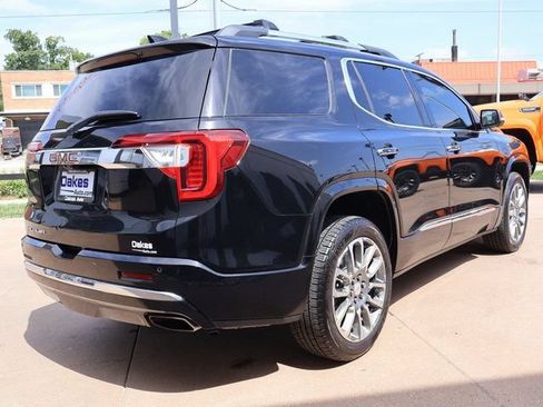 Certified 2023 GMC Acadia Denali w/ Denali Ultimate Package FWD image 6