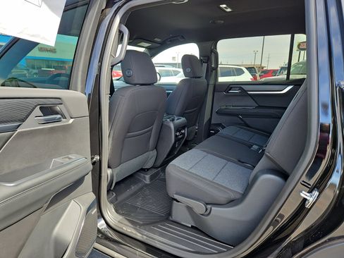 New 2026 GMC Acadia Elevation w/ Black Edition image 9