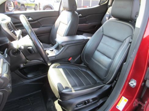 Certified 2021 GMC Acadia Denali w/ Denali Ultimate Package AWD/4WD image 20