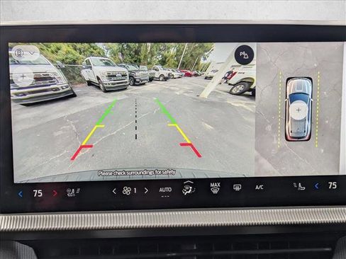 Certified 2025 Ford Explorer ST-Line w/ ST-Line Street Pack image 15