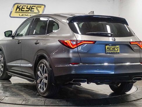 Used 2022 Acura MDX FWD w/ Technology Package image 2
