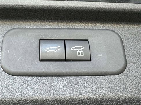 Used 2024 Toyota Grand Highlander AWD image 19