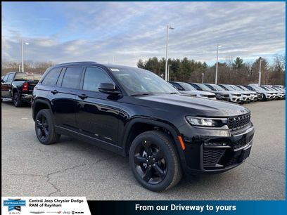 New 2026 Jeep Grand Cherokee Limited w/ Limited Altitude Package