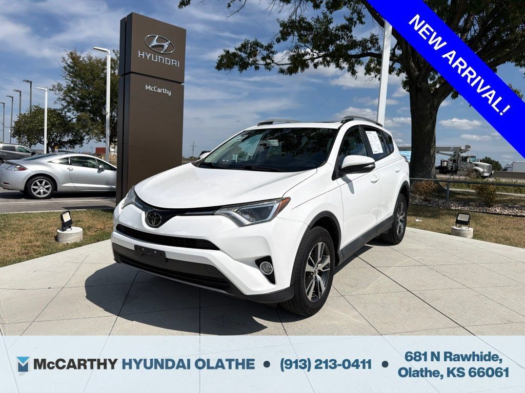 Used 2017 Toyota RAV4 XLE w/ Carpet Mat Package AWD/4WD image 1