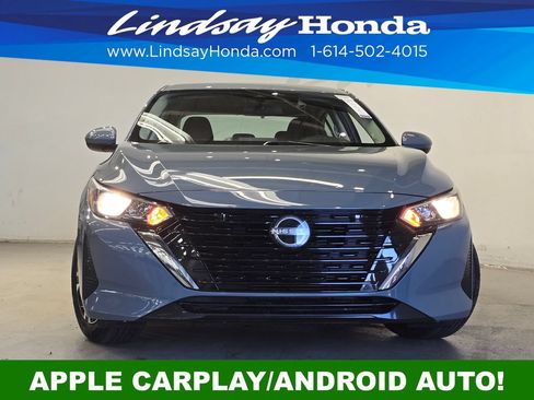 Used 2024 Nissan Sentra SV FWD image 2