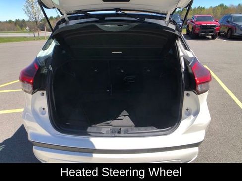 Certified 2023 Nissan Kicks SR w/ SR Premium Package FWD image 24