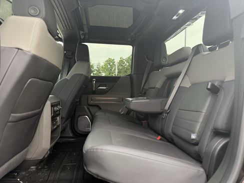 New 2025 GMC Hummer EV 3X w/ Extreme Off-Road Package image 13