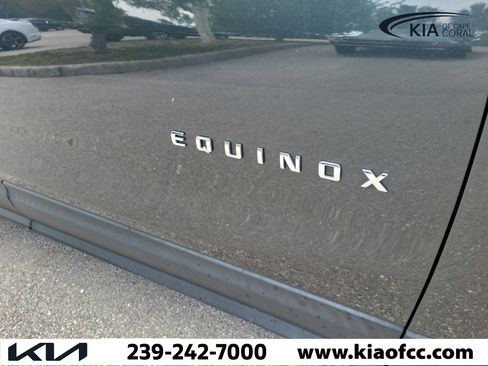 Used 2020 Chevrolet Equinox LT FWD image 9