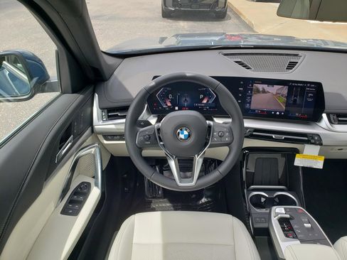 New 2026 BMW X1 xDrive28i AWD/4WD image 22