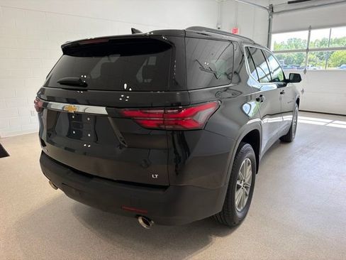 Used 2023 Chevrolet Traverse LT FWD image 6