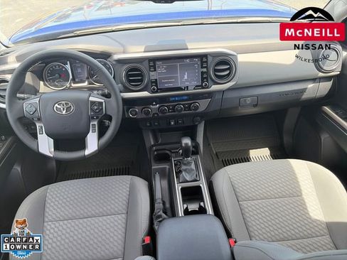 Used 2023 Toyota Tacoma SR5 w/ Technology Package AWD/4WD image 15