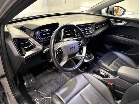 Used 2023 Audi Q4 e-tron Premium Plus w/ Premium Plus AWD/4WD image 16