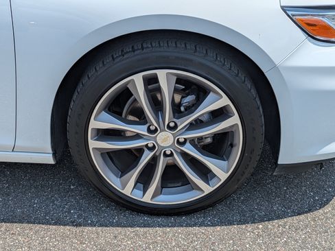 Used 2024 Chevrolet Malibu LT FWD image 11
