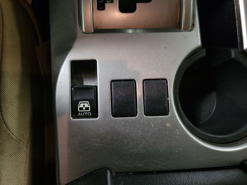 Used 2019 Toyota 4Runner SR5 image 15