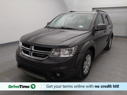 Used 2019 Dodge Journey SE w/ Connectivity Group