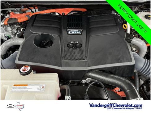 Used 2024 Toyota Tundra Limited AWD/4WD image 25