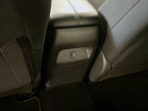 Used 2024 Nissan Sentra SV w/ All-Weather Package image 27