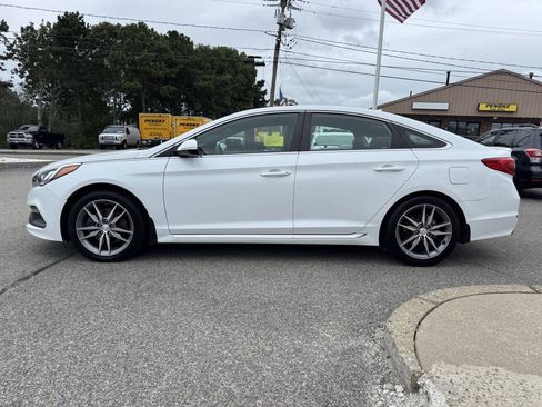 Used 2017 Hyundai Sonata Sport 2.0T w/ Cargo Package FWD image 12