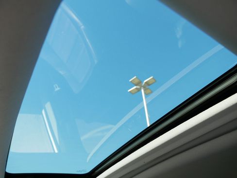 Used 2020 Honda CR-V Touring image 22