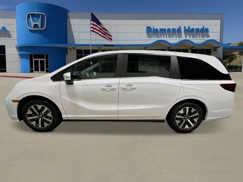 New 2026 Honda Odyssey EX-L image 2