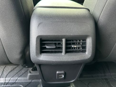 Certified 2023 Chevrolet Equinox LT image 22