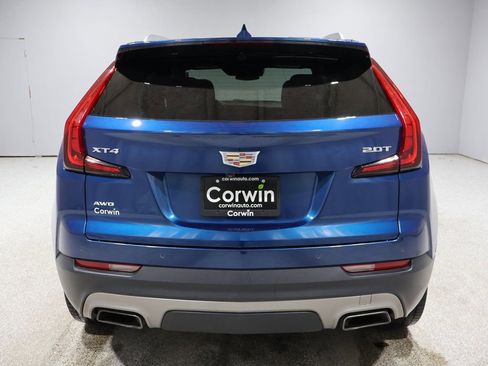 Used 2019 Cadillac XT4 Premium Luxury image 3