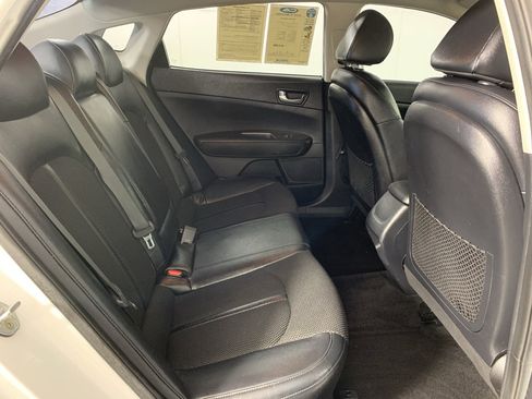 Used 2019 Kia Optima S image 34