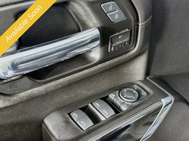 Used 2020 GMC Sierra 2500 AT4 w/ AT4 Preferred Package AWD/4WD image 18