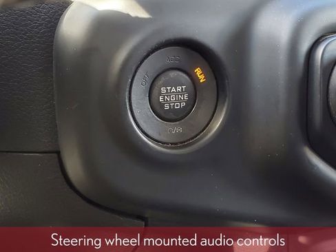 Used 2018 Jeep Wrangler Unlimited Sahara image 22