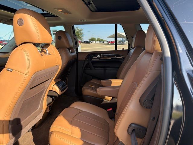 Used 2017 Buick Enclave Leather FWD image 9