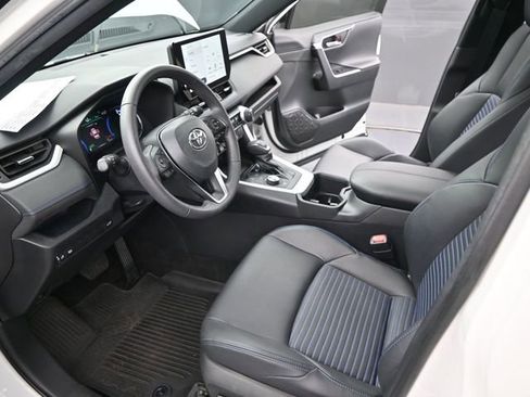 Used 2023 Toyota RAV4 XSE image 7