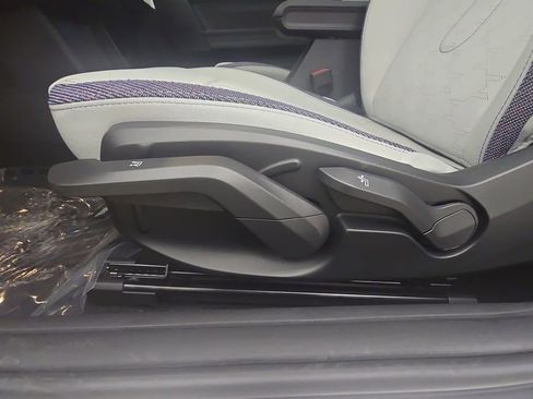 New 2026 MINI Cooper 2-Door Hardtop image 13