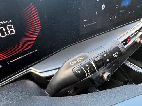 Used 2025 Kia Sorento S w/ Panoramic Sunroof Package FWD image 37