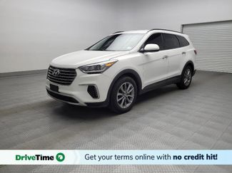 Used 2017 Hyundai Santa Fe SE image 1