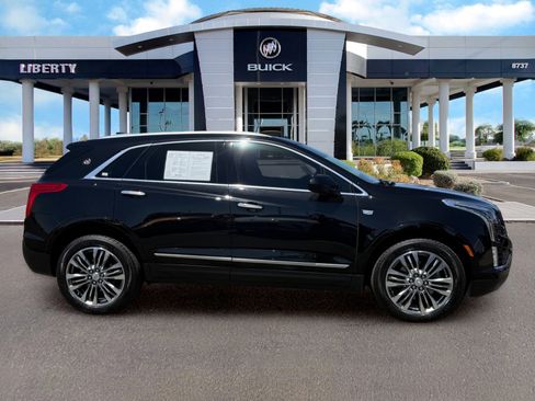 Used 2018 Cadillac XT5 Premium Luxury w/ LPO, Wheel Lock Package AWD/4WD image 2