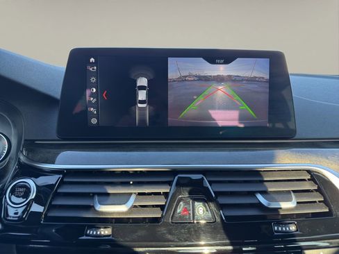 Used 2018 BMW 540i xDrive xDrive image 16