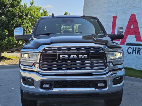 Used 2024 RAM 2500 Limited AWD/4WD image 2