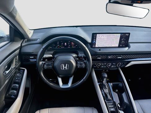 Certified 2023 Honda Accord Touring image 21