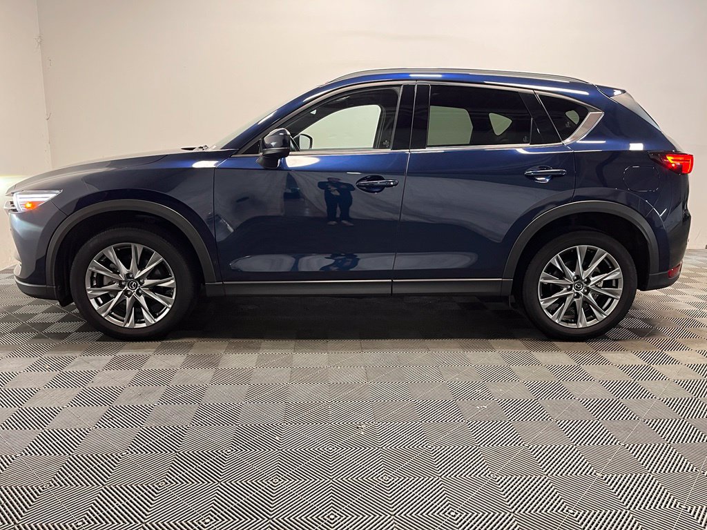 Used 2020 MAZDA CX-5 Signature AWD/4WD image 23